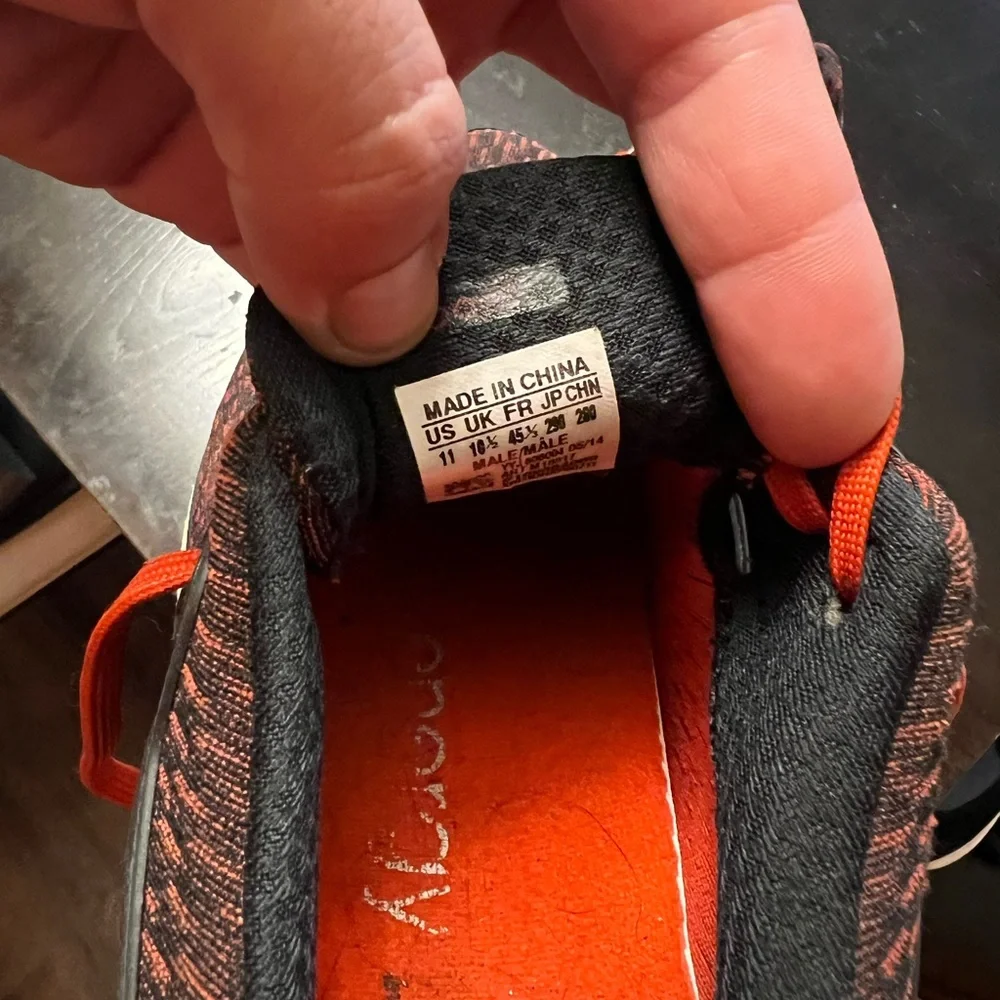 Adidas Boost - Picture 3 of 3